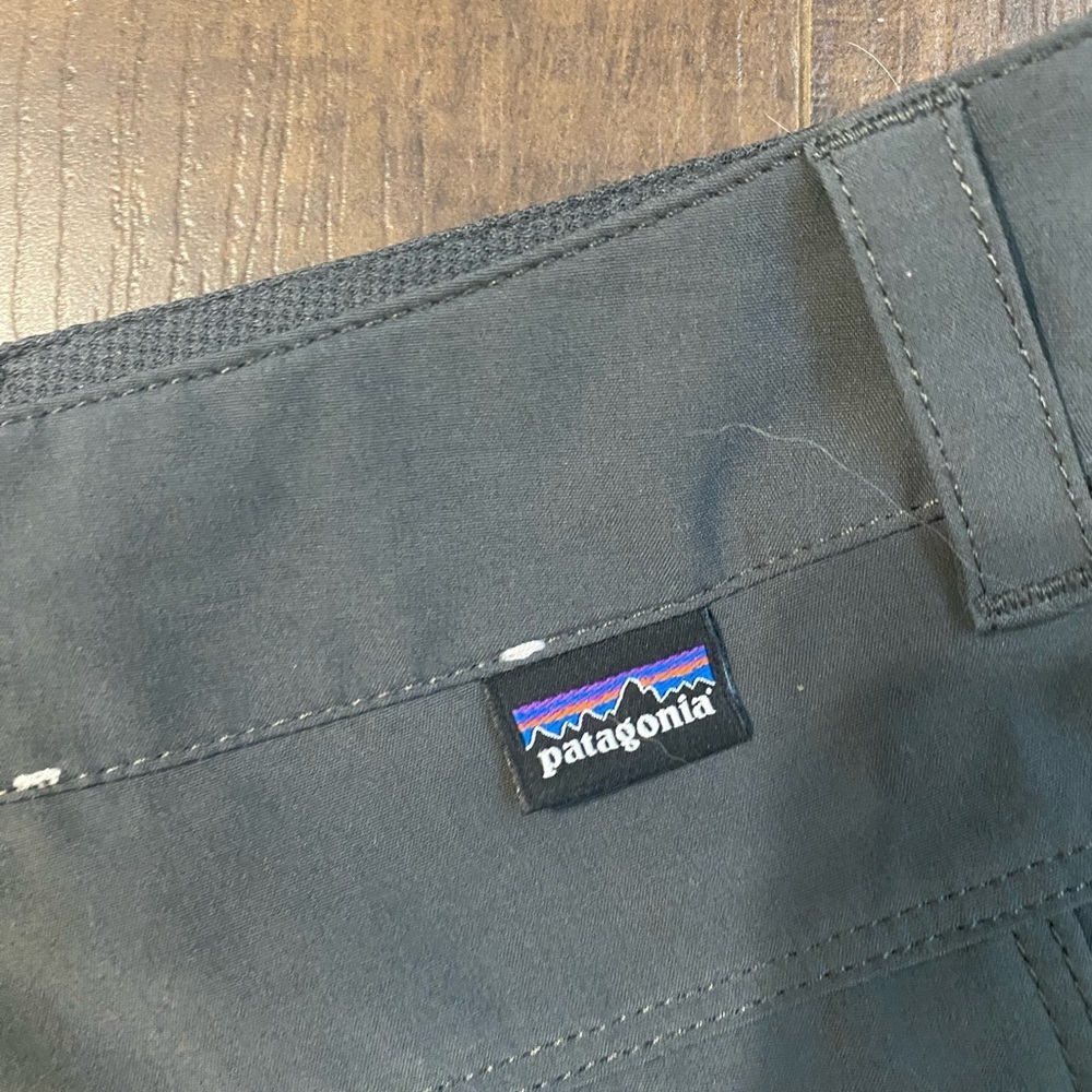 Patagonia Quandary hiking shorts - Picture 6 of 7
